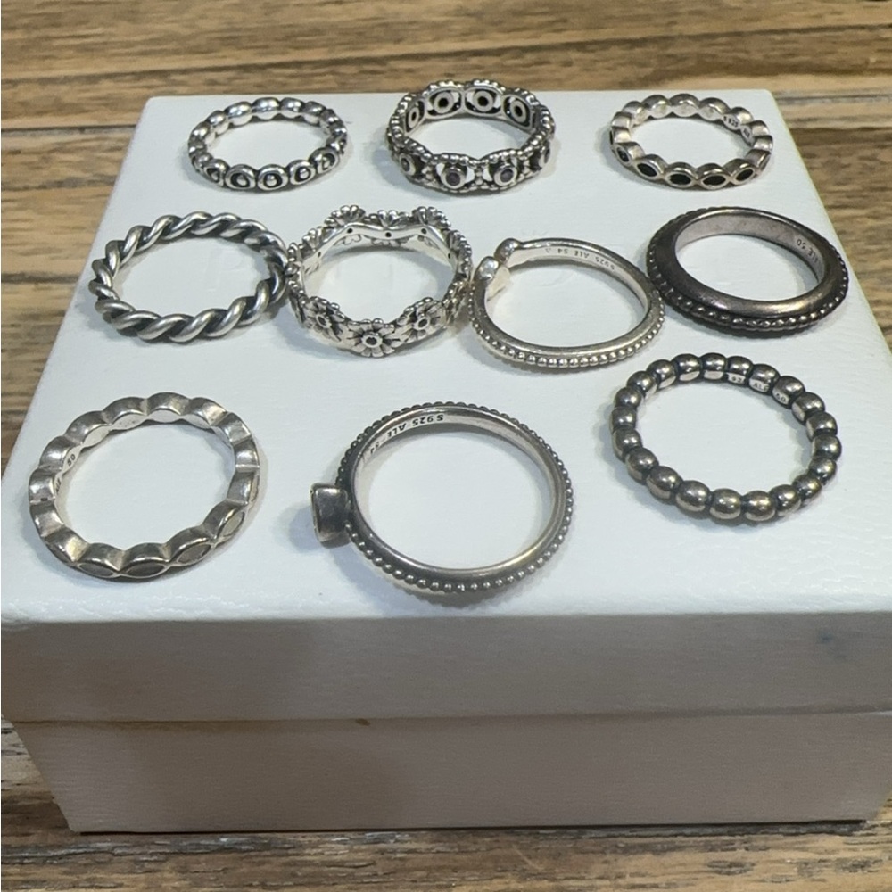 authentic Pandora . Please reading
 35 $ each